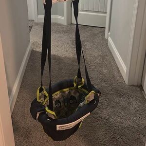 Kids Hanging Bouncer Seat - Black and Green